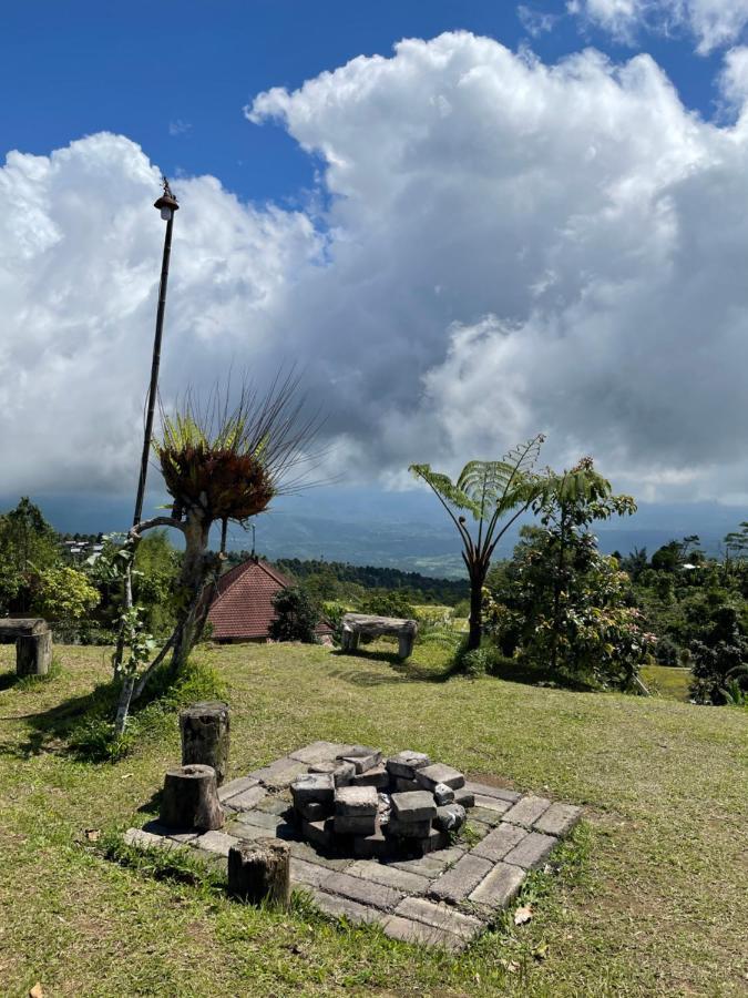 Bugo Camp Glamping & Natural Activity Camping Munduk